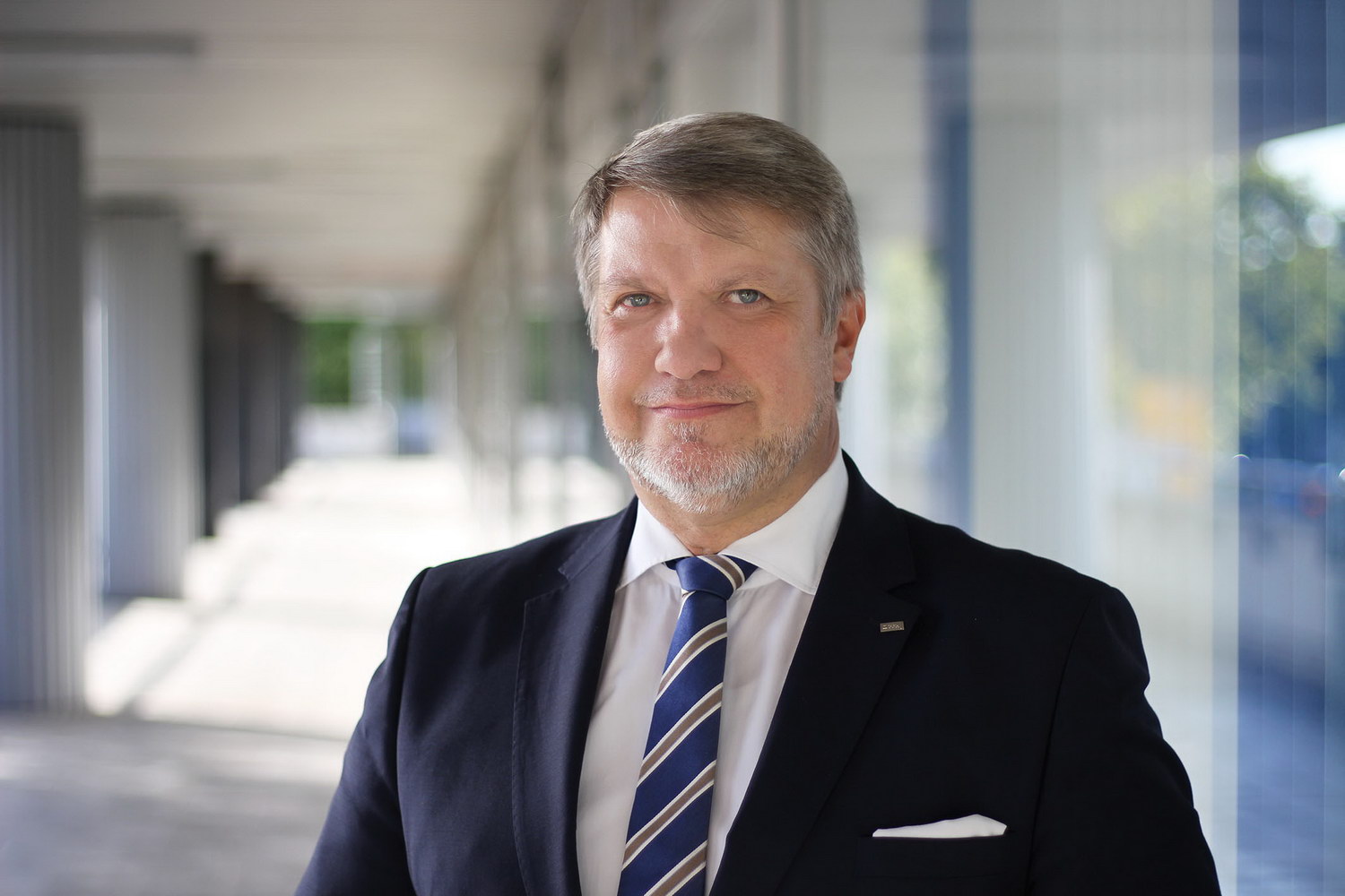 PFH_Portraitfoto_Prof_Albe_2023