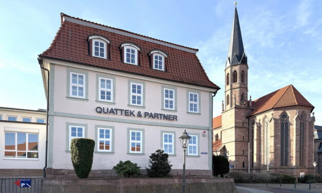Gemein­sam wach­sen: Kar­rie­re­we­ge bei QUATTEK & PARTNER